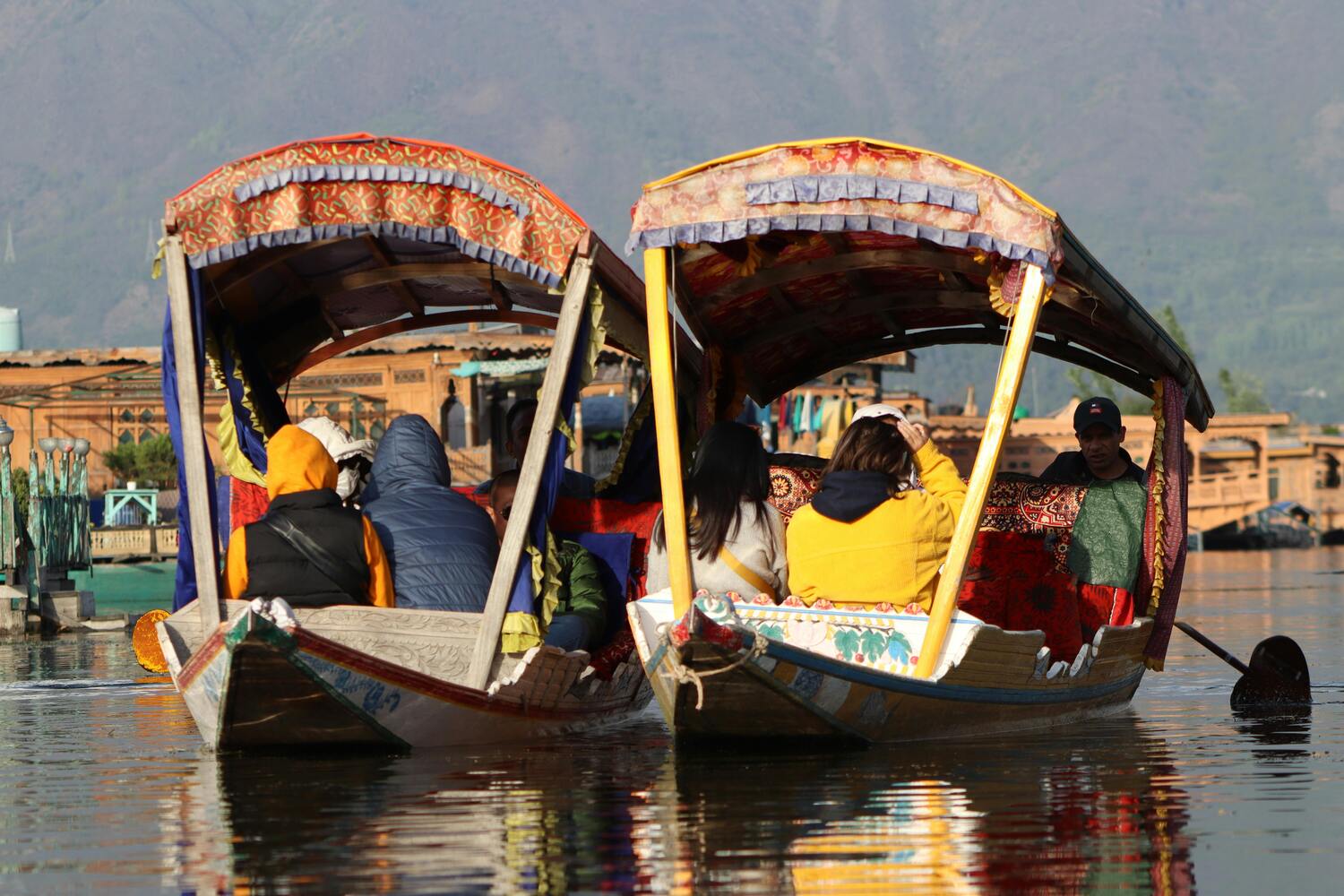 dal lake srinagar
