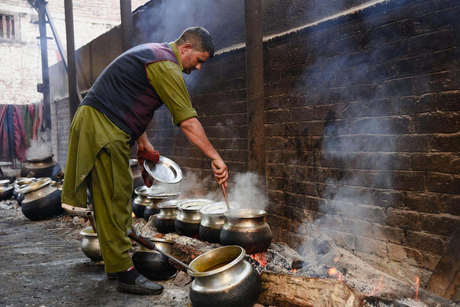 traditional kashmiri wazwan